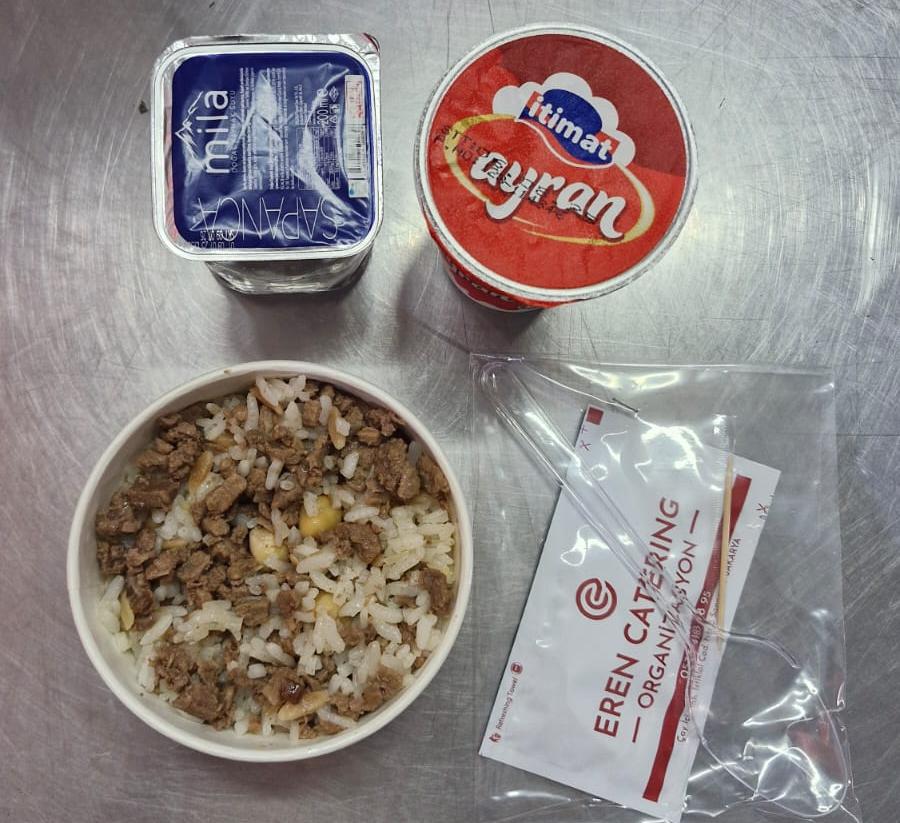 Mevlit Paket Pratik Seri - Nohutlu Etli Pilav x img